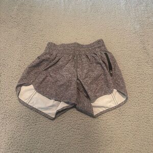 Lululemon Tracker Short V 4" Heather Lux Multi Black Swift Low Rise Women’s SZ4